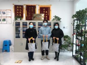 眾志成城，共克時艱！杭州易造為綠城物業贈送護目鏡