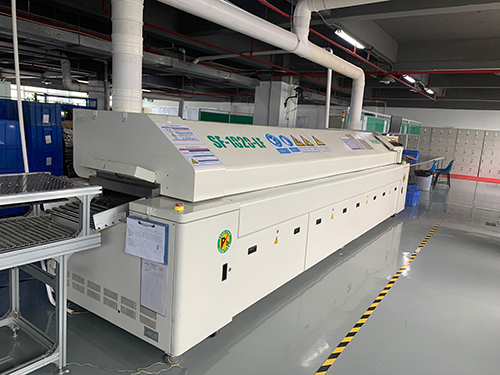 面粉加工廠、棉花倉(cāng)、槍彈庫(kù)等有易爆物和易燃物建筑物的保護(hù)