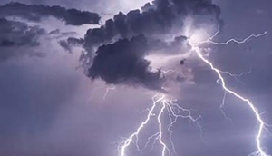 雷電是如何產生的—一分鐘獲得新知識--易造防雷